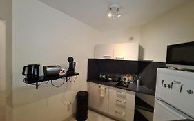 Beau Studio à 50m de la plage